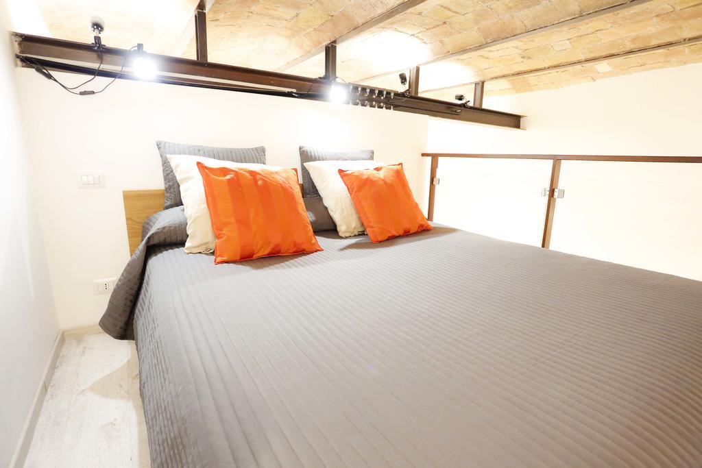 Opera House Apartment *