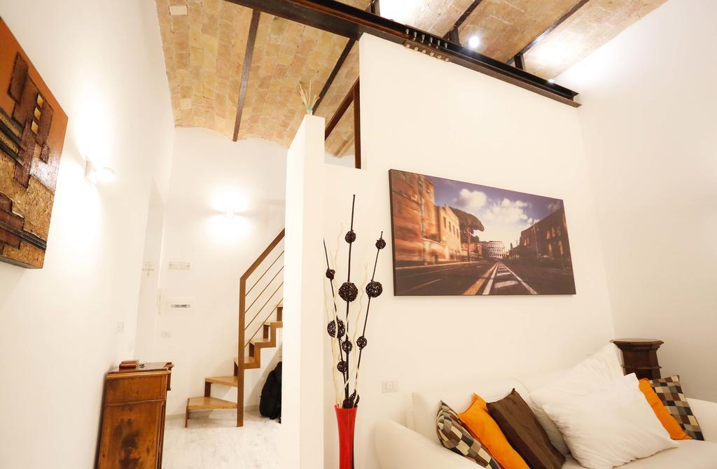 Apartment Opera House