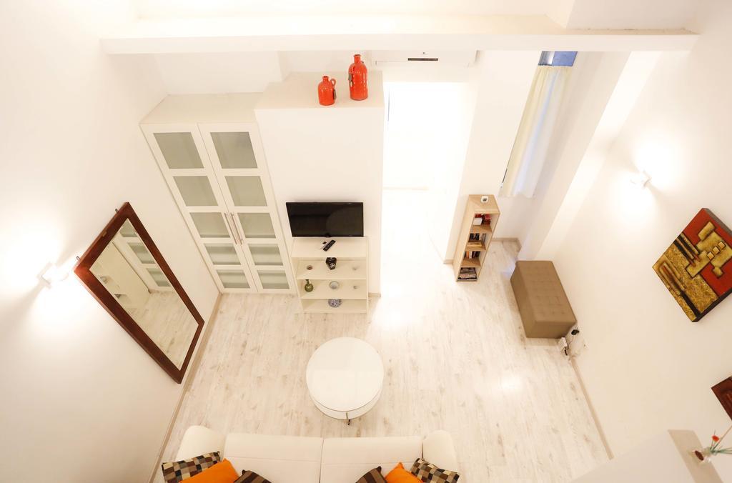 Opera House Apartment Rome