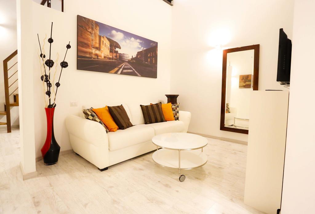 Apartment Opera House Rome