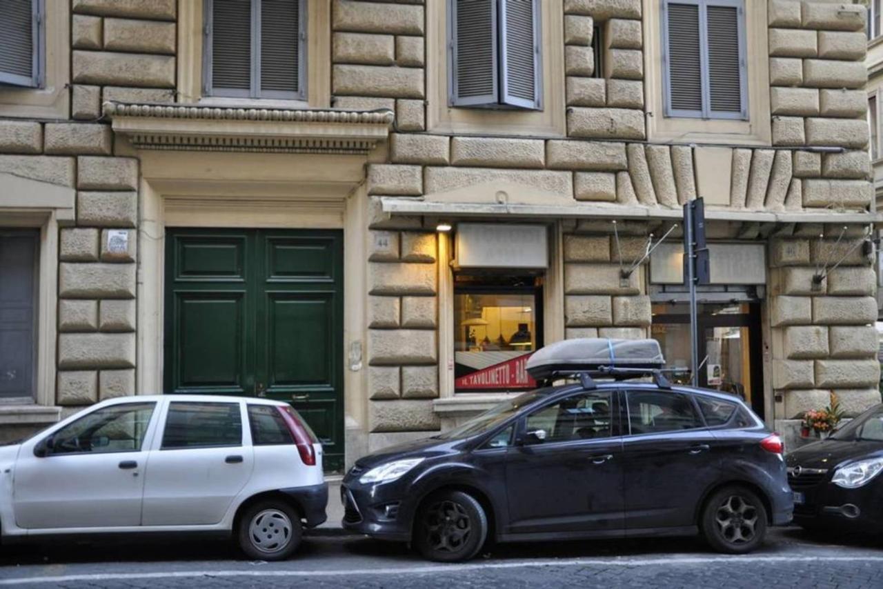Opera House Apartment *