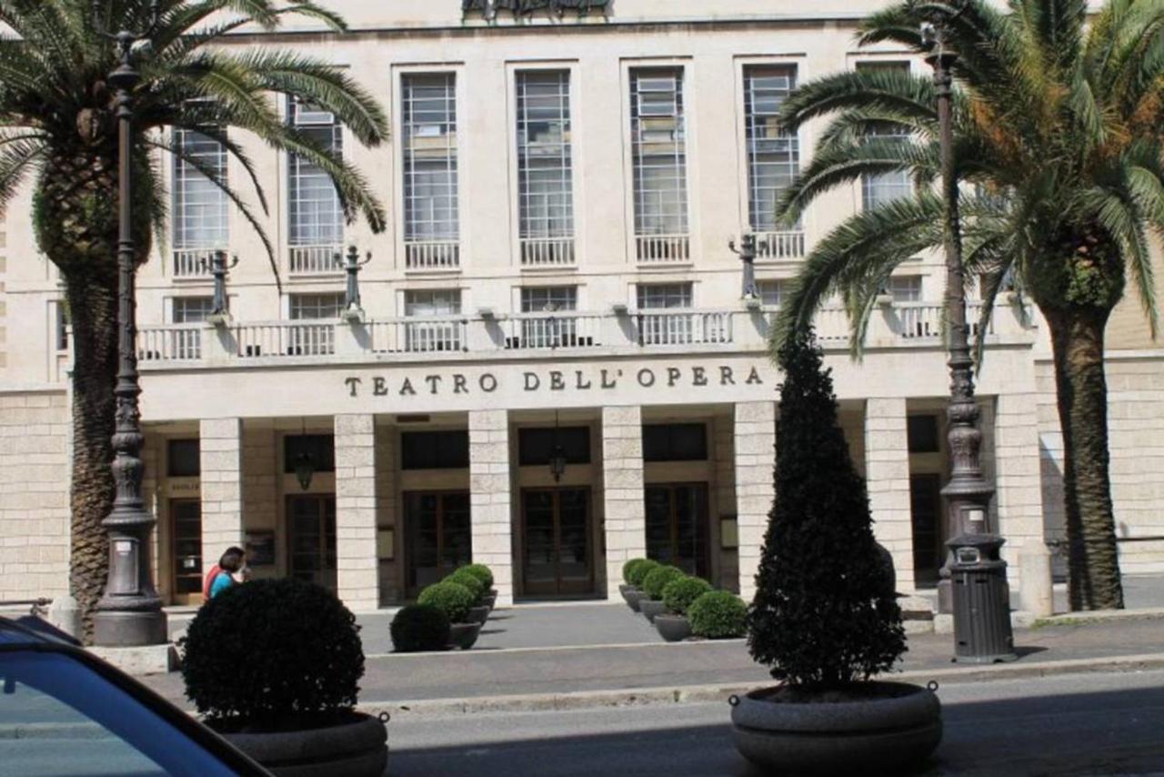 Apartment Opera House Rome